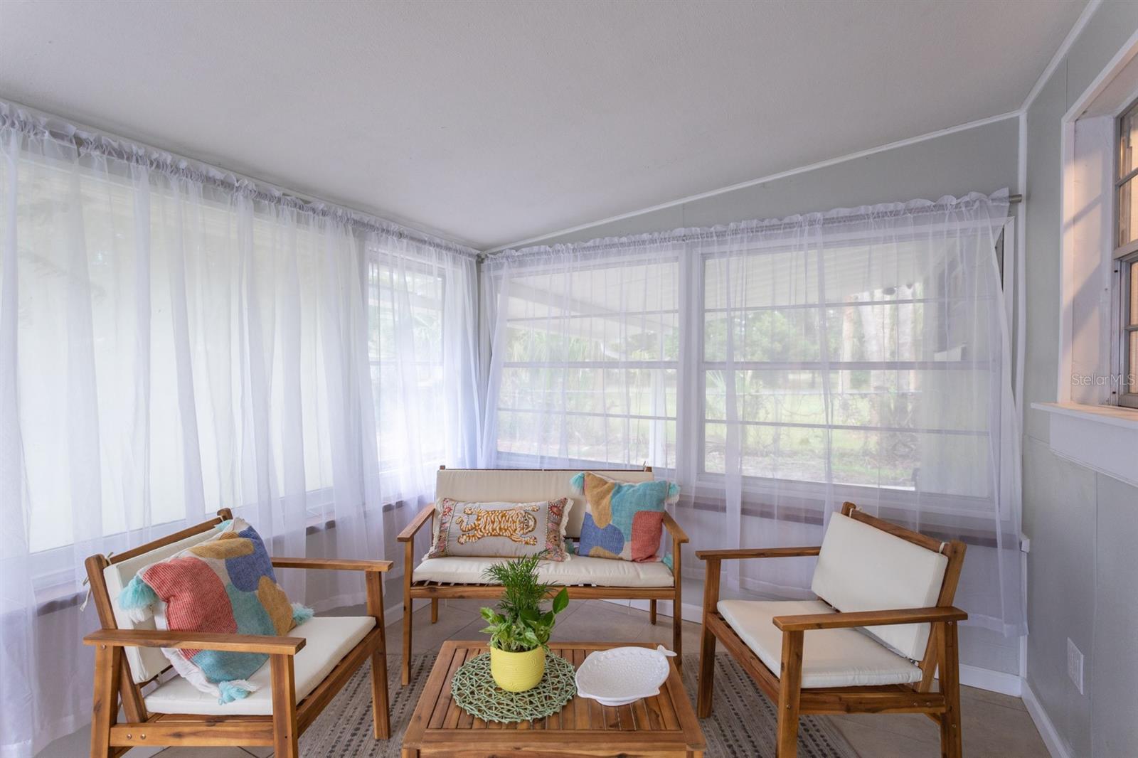 FATIO HEIGHTS - Residential