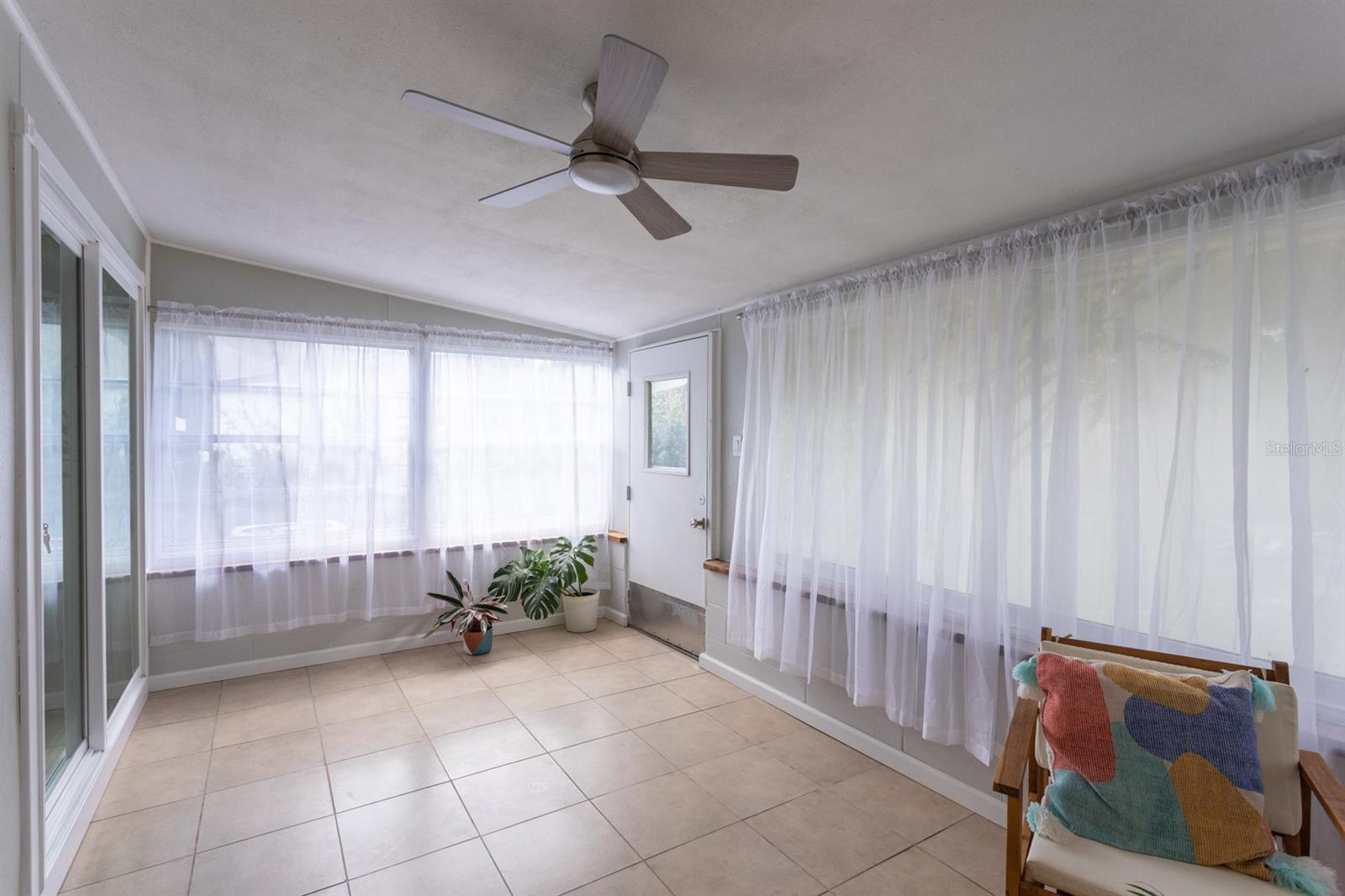 FATIO HEIGHTS - Residential