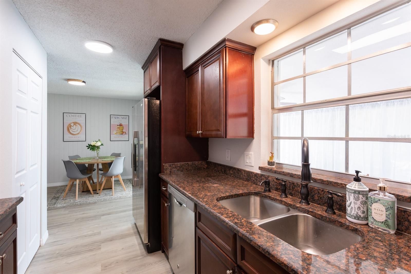 FATIO HEIGHTS - Residential