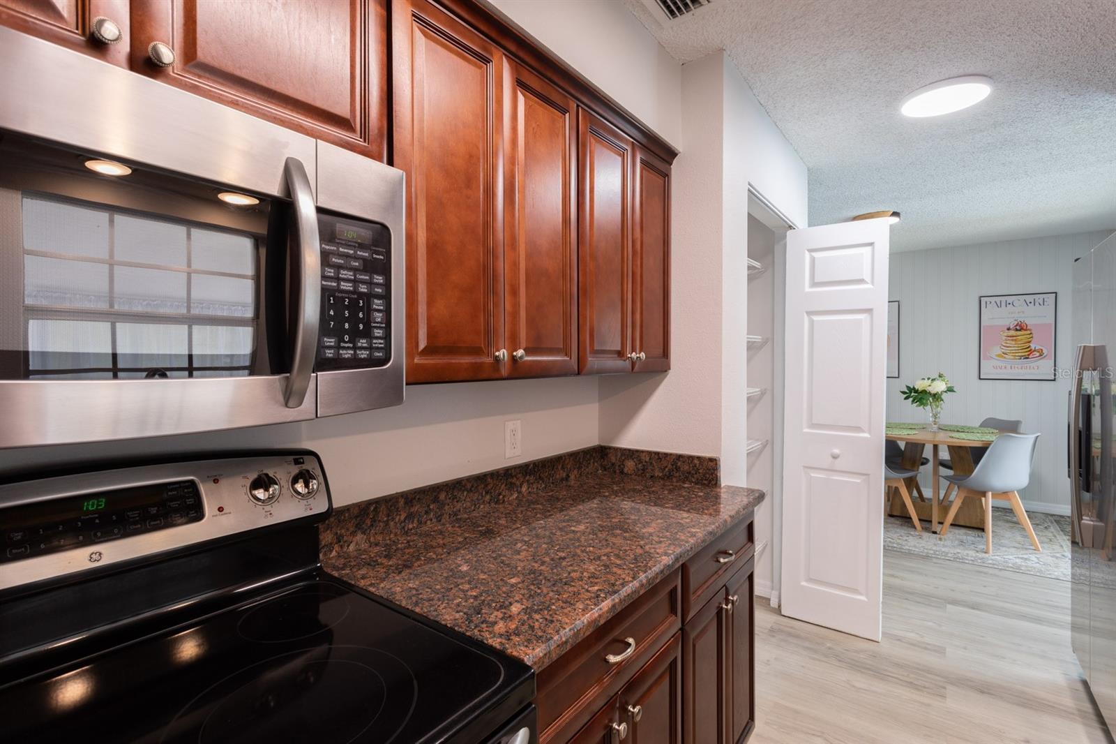 FATIO HEIGHTS - Residential