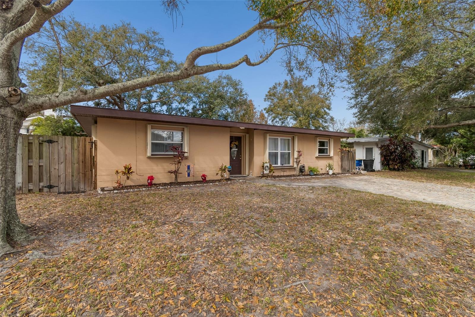 FORREST HILL ESTATES - Residential