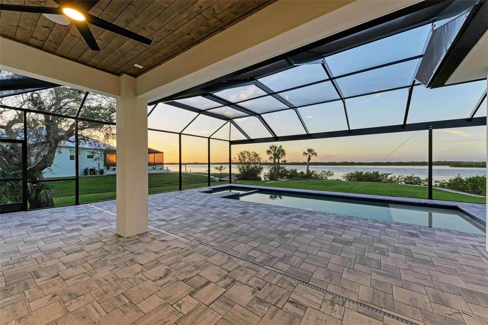 CLEVELAND NORTH - Residential