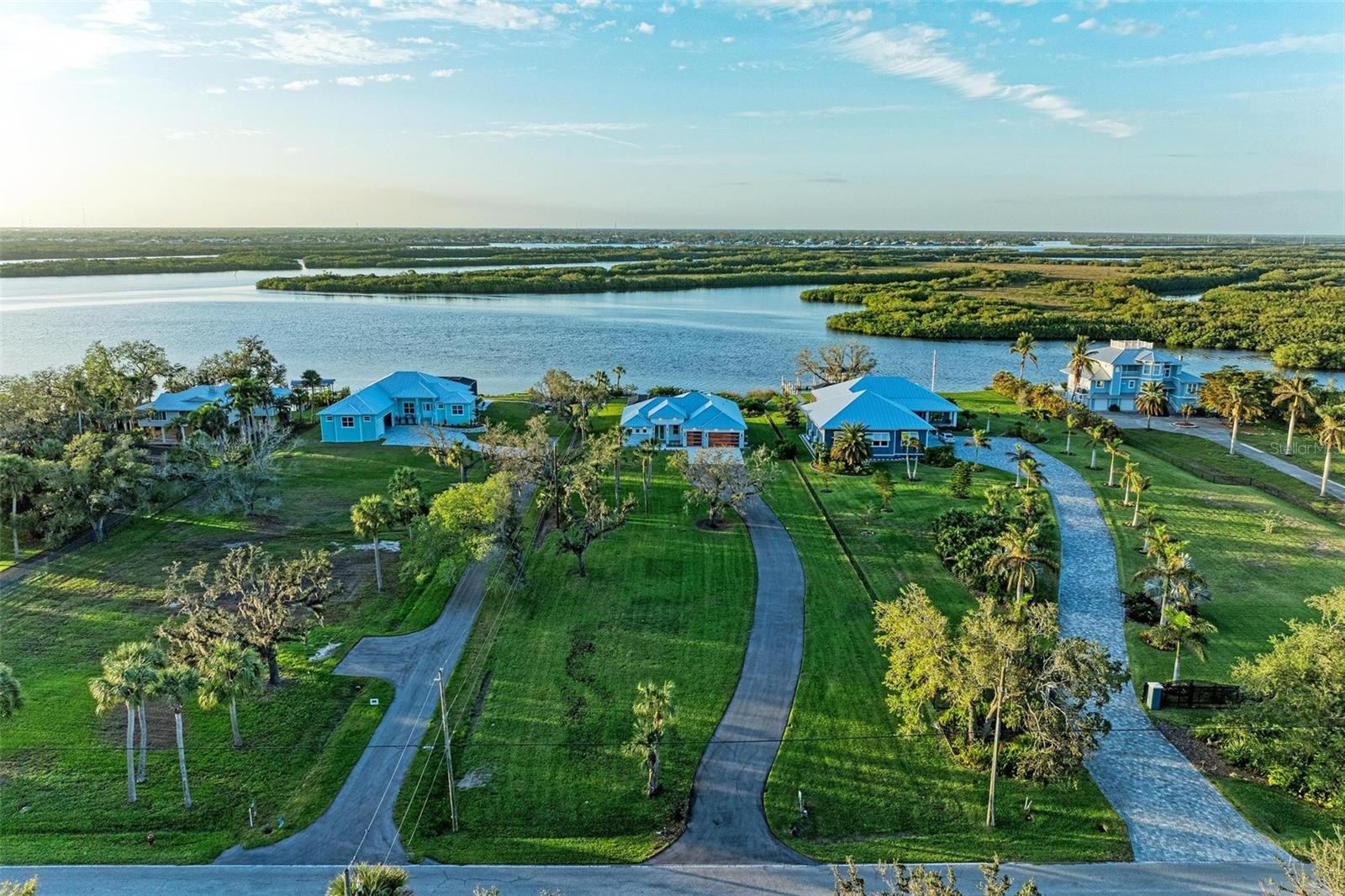 CLEVELAND NORTH - Residential