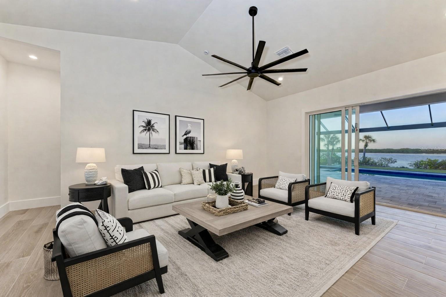 CLEVELAND NORTH - Residential