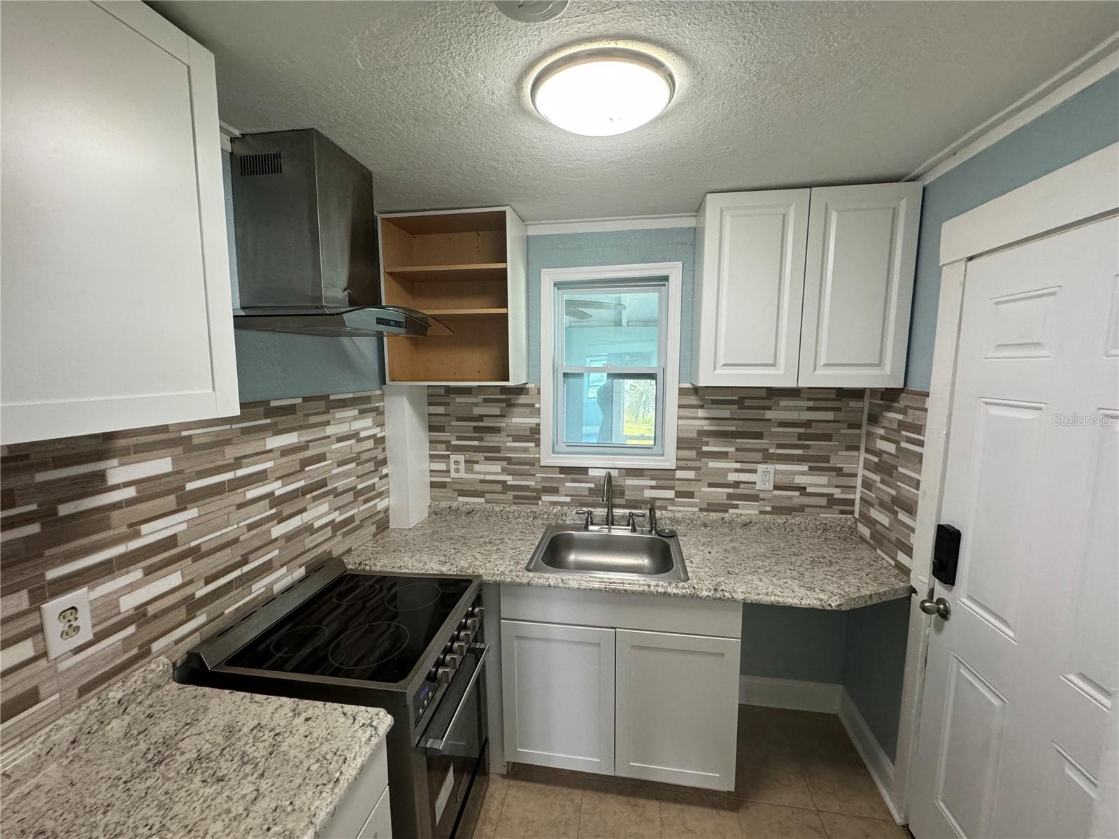 UMATILLA MITCHENORS ADD - Residential Lease