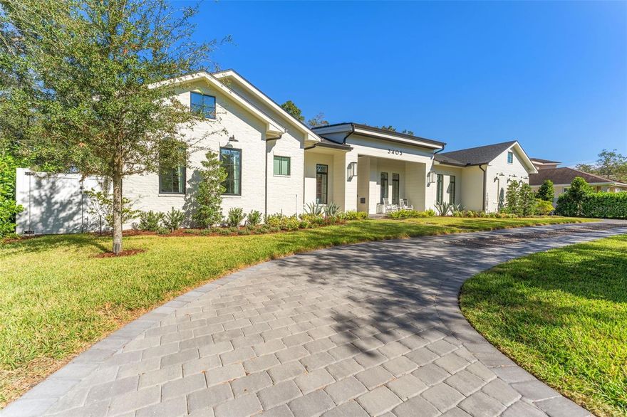 2022 built, single-story home in South Tampa's Golf View neighborhood.