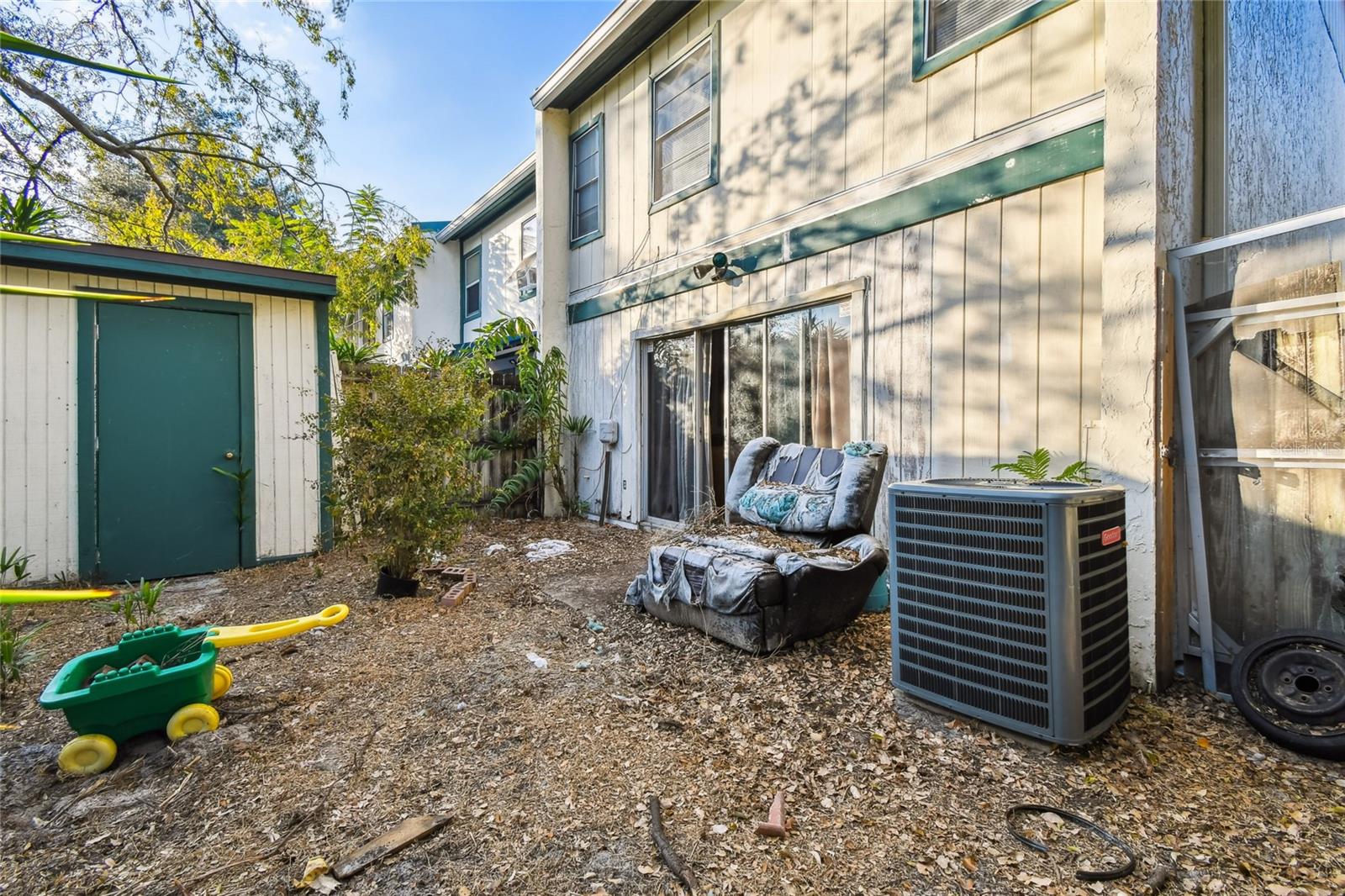 TEMPLE TERRACE PATIO HOMES A C - Residential