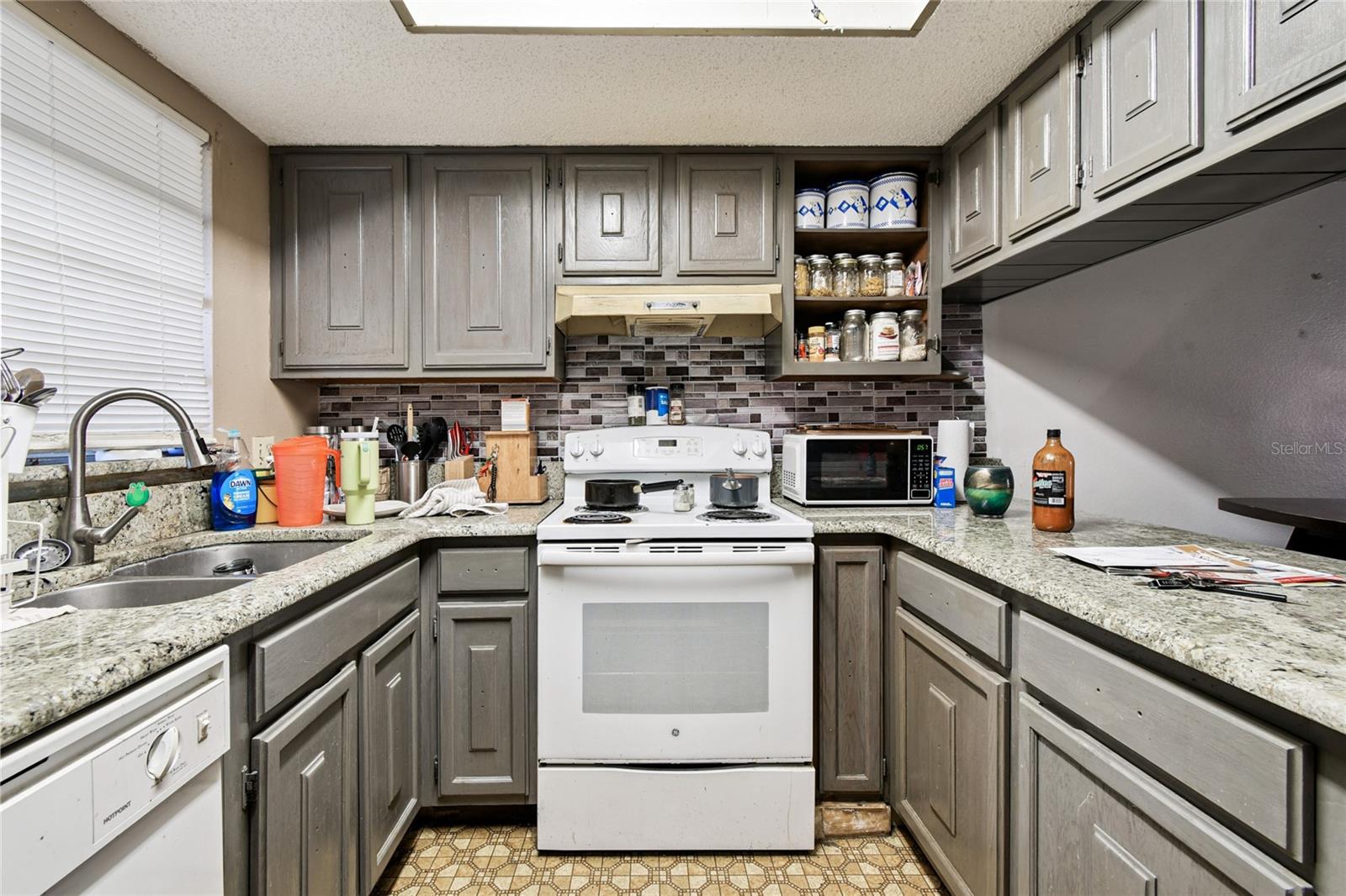 TEMPLE TERRACE PATIO HOMES A C - Residential