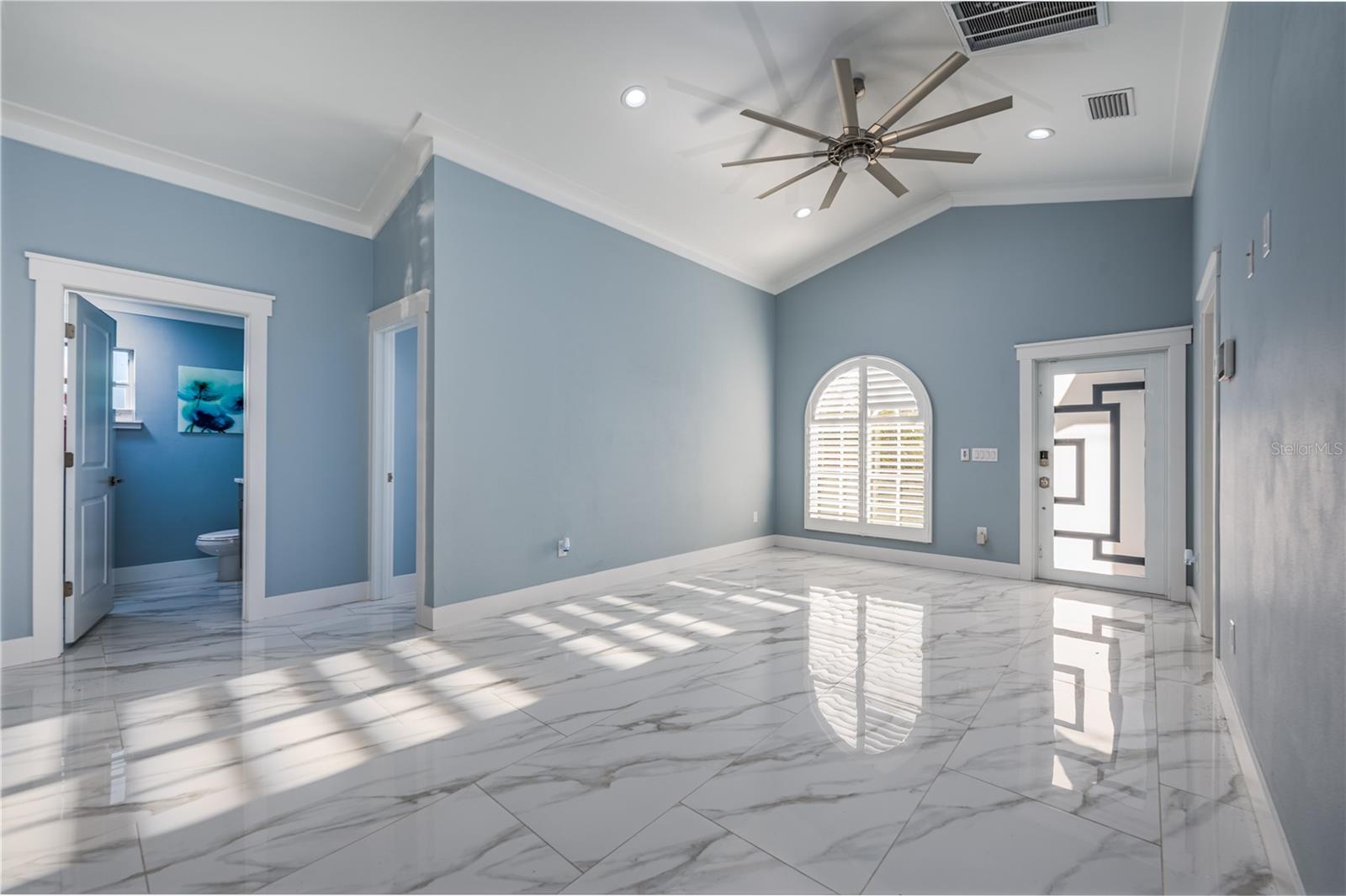 UNPLATTED - Residential