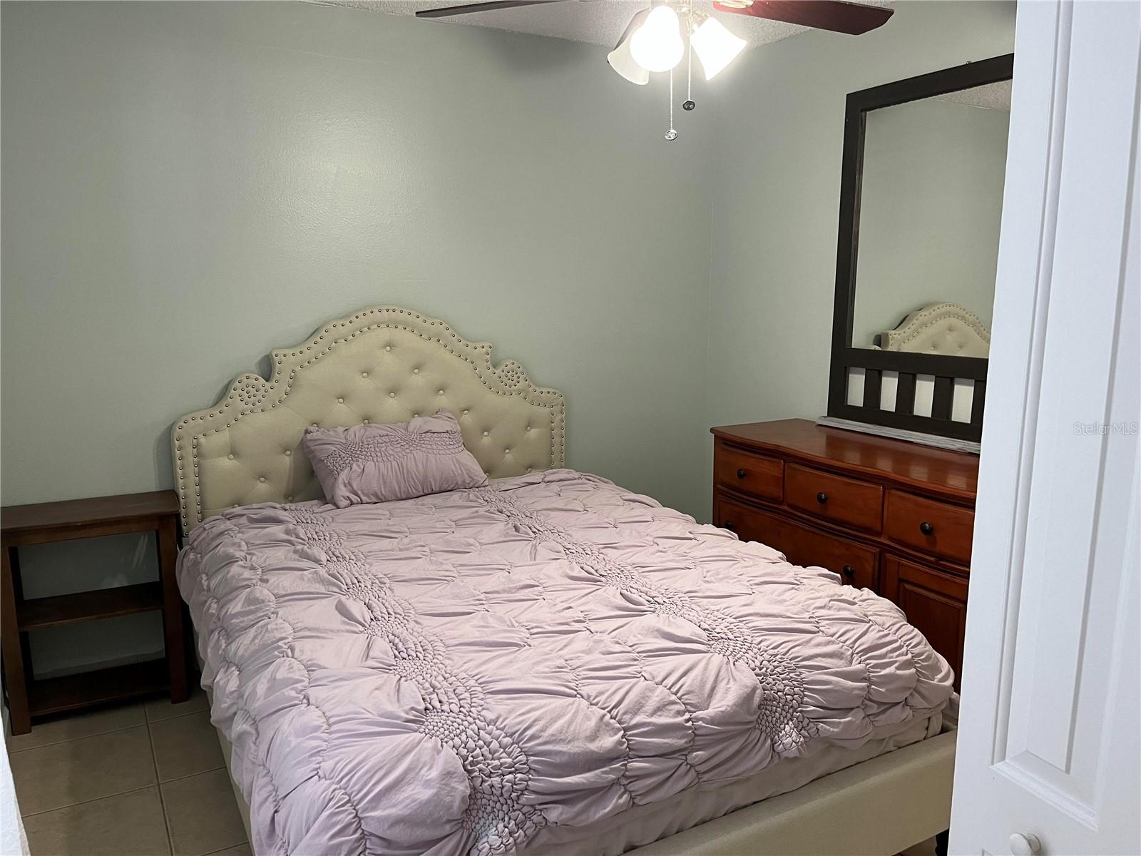 HARBOR TOWN - Residential Lease