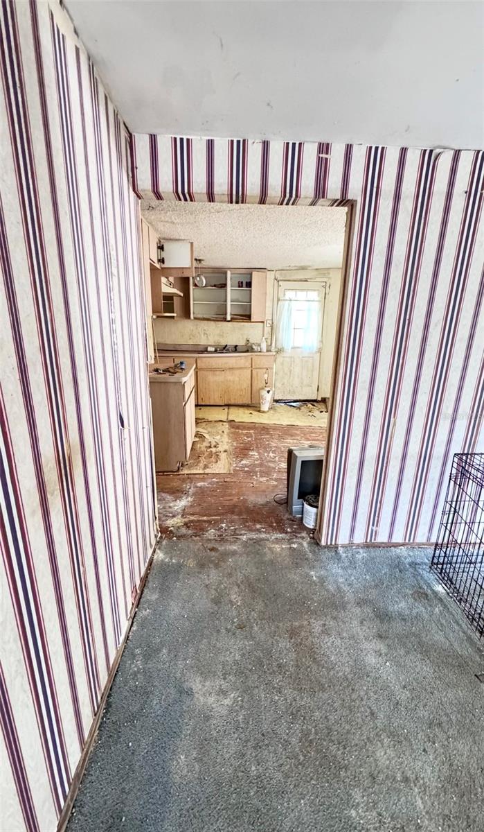 MITCHELL HEIGHTS BLK C LOTS 20 21 - Residential