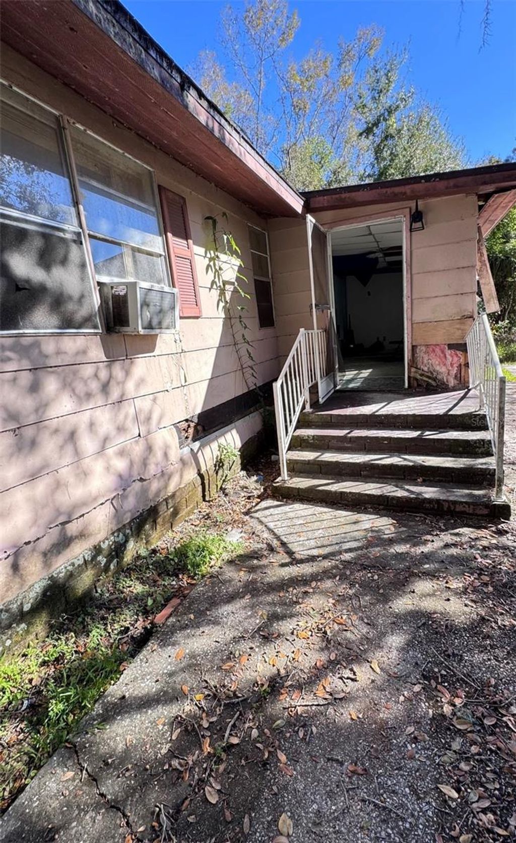 Photo of 210 C Street, Brooksville, FL 34601 (MLS # W7882972)