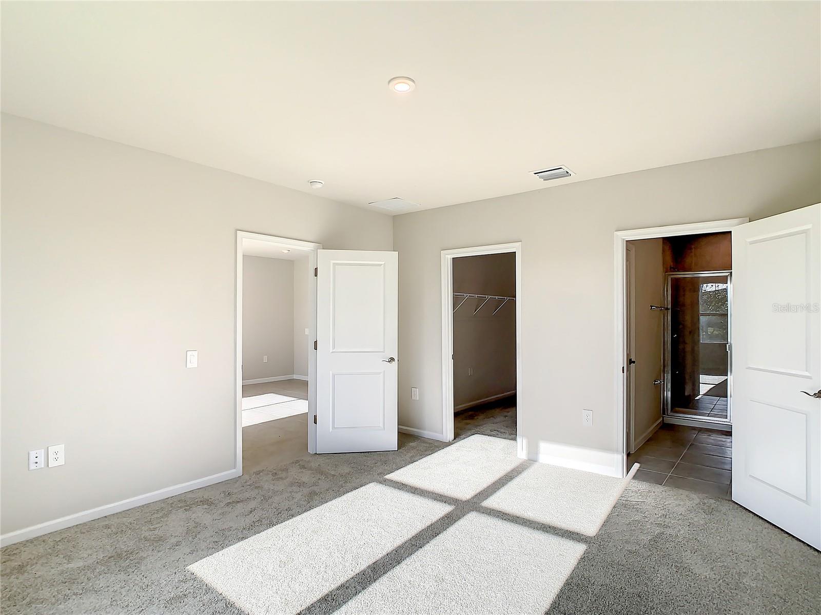 PALMS/WEST PORT - Residential Lease