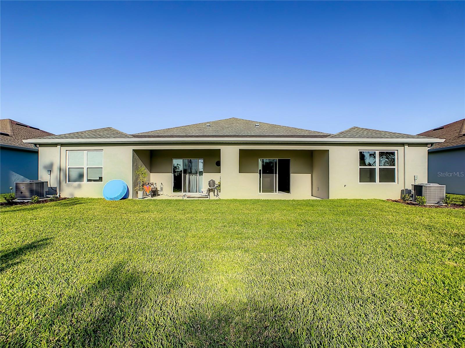 PALMS/WEST PORT - Residential Lease
