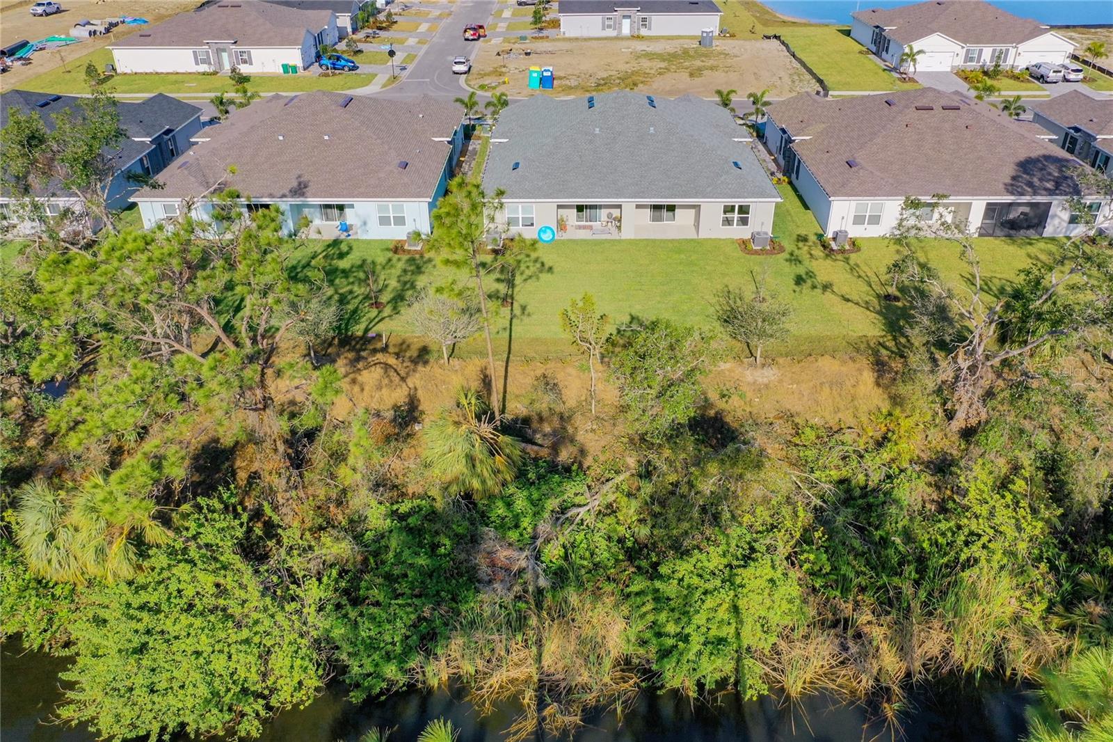 PALMS/WEST PORT - Residential Lease