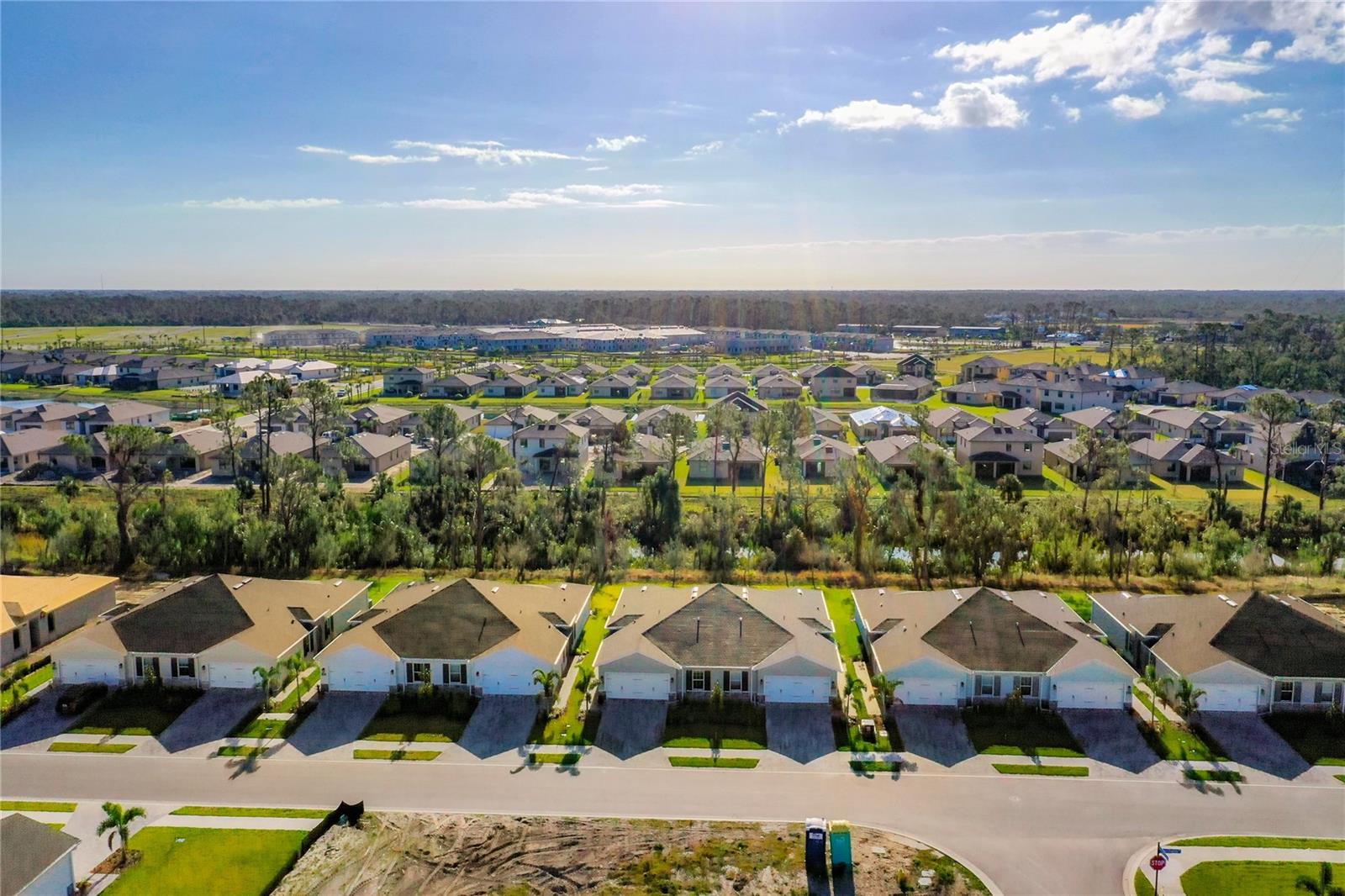 PALMS/WEST PORT - Residential Lease