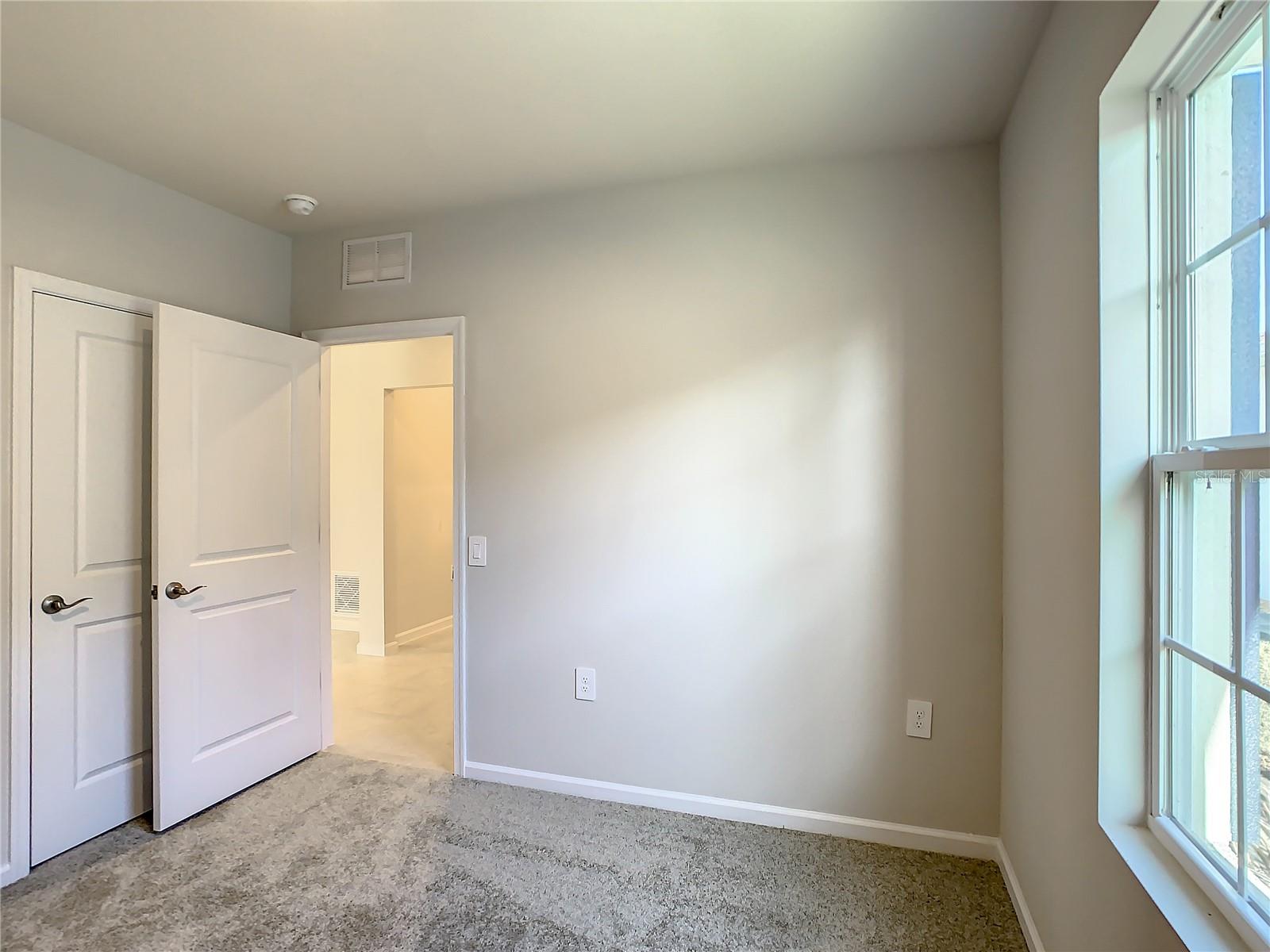 PALMS/WEST PORT - Residential Lease