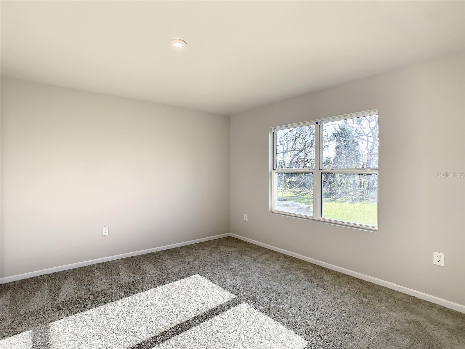 PALMS/WEST PORT - Residential Lease
