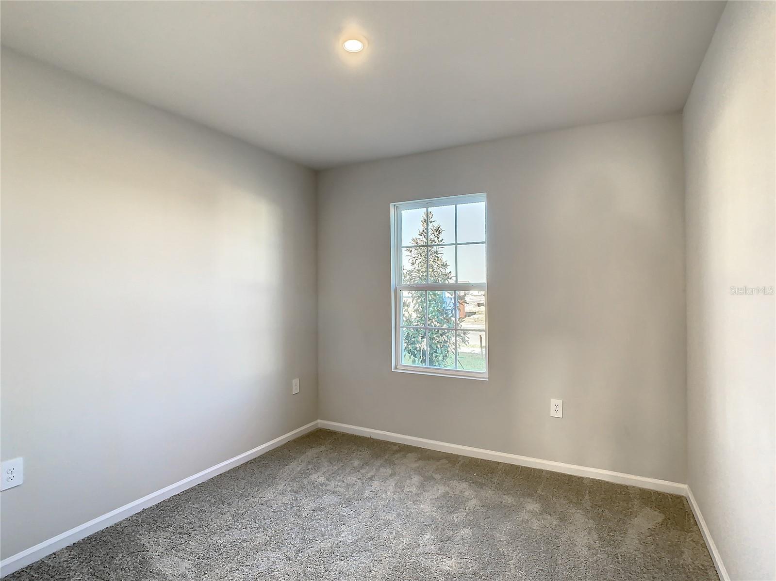 PALMS/WEST PORT - Residential Lease