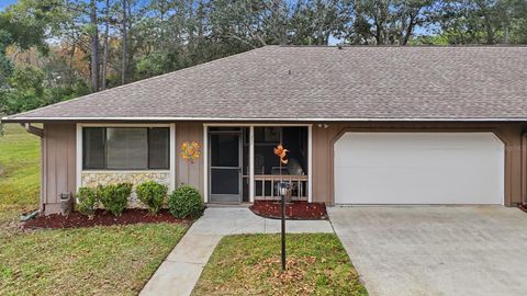 Photo of 11 Lakepoint Circle, Port Orange, FL 32128 (MLS # FC315079)
