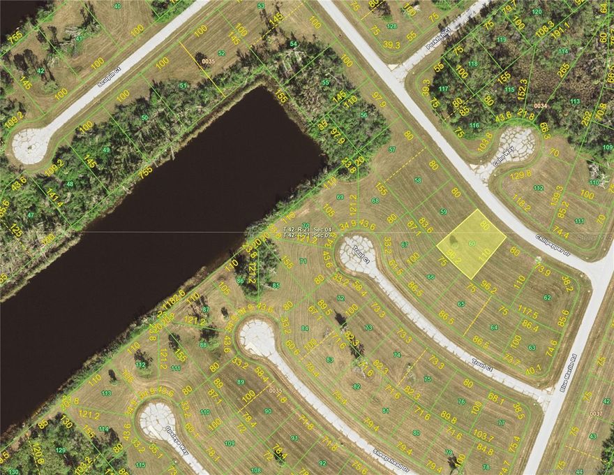 Located in Rotonda Villas, a newly developing subdivision on the beautiful Cape Haze peninsula. The island of Boca Grande, with gorgeous pristine beaches and fabulous fishing, is just a short drive! Water and sewer are available, and power lines are getting close. Secure your place in the Sunshine State- Buy now, build later!