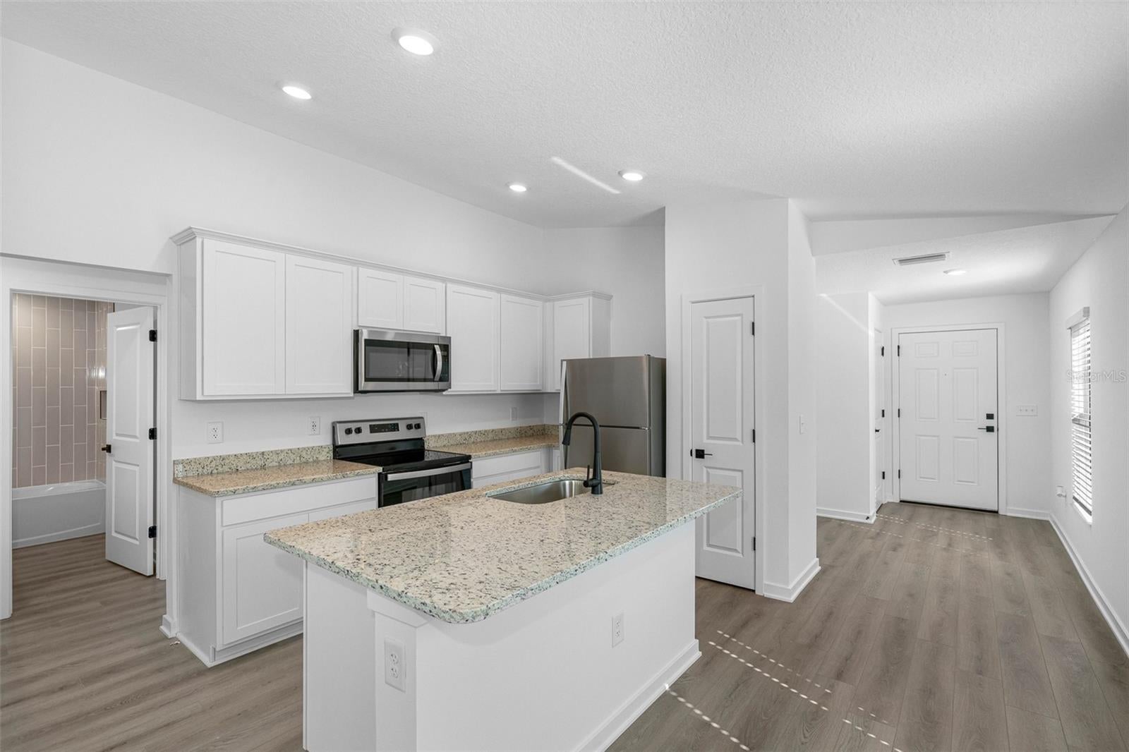 7112 CANOPY LANE