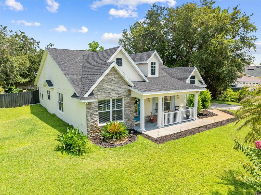 Photo of 6409 Shoreline Court, Saint Cloud, FL 34771 (MLS # S5145648)