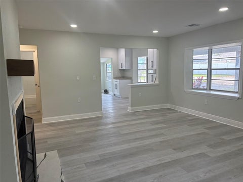 Tiny photo for 33 W Herrick Drive, Eustis, FL 32726 (MLS # O6452510)