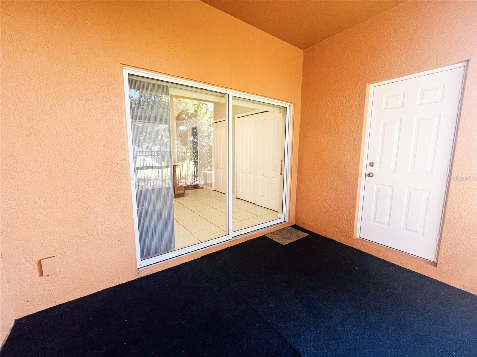 AUTUMNWOOD GROVE - Residential Lease