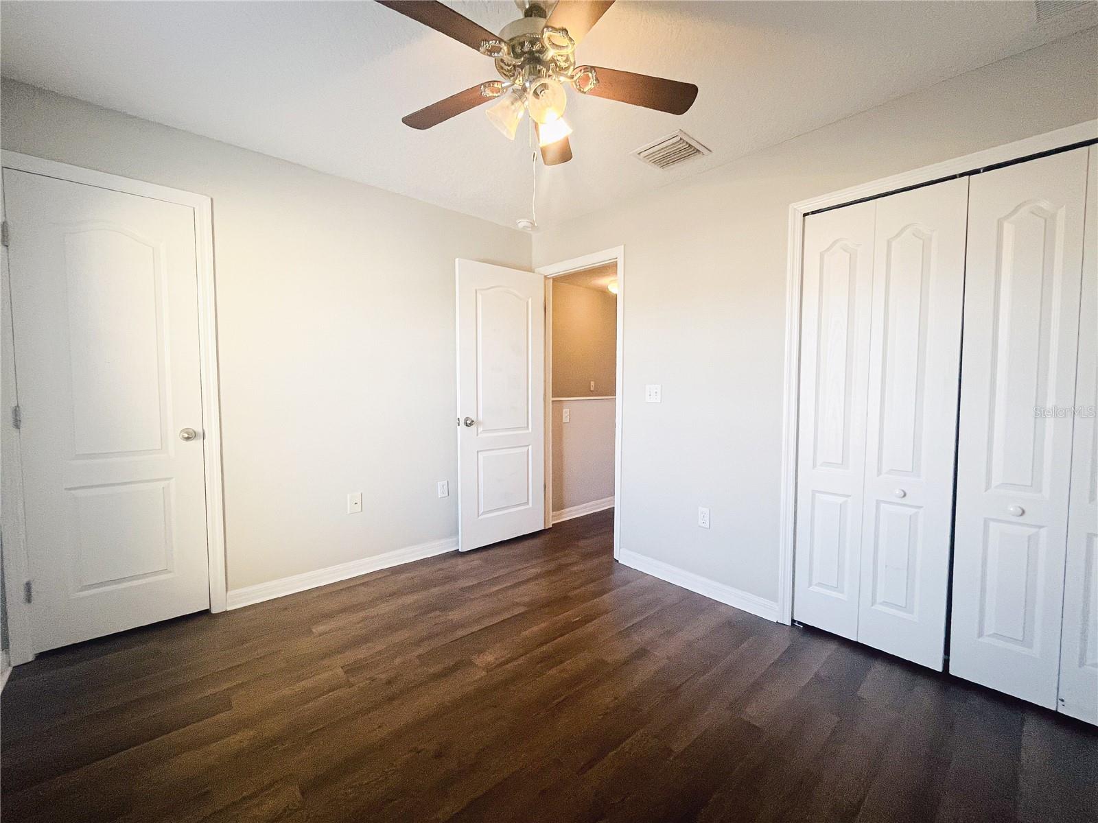 AUTUMNWOOD GROVE - Residential Lease