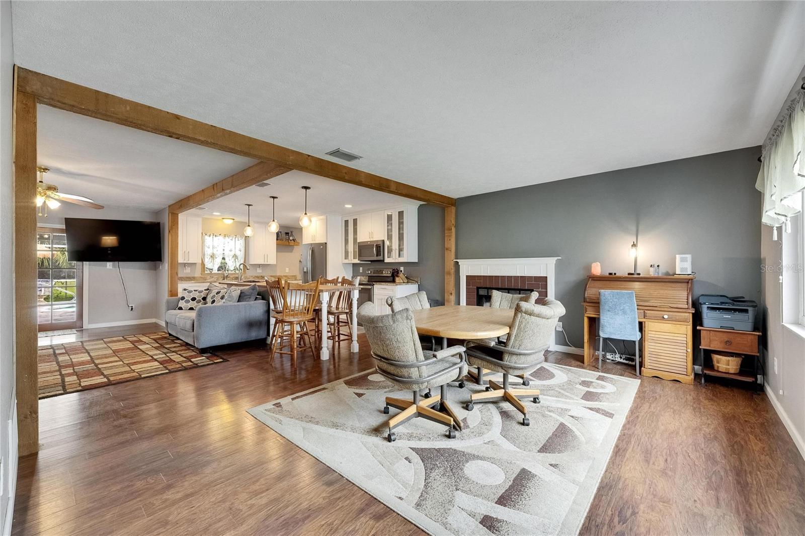 2914 FOREST CIRCLE