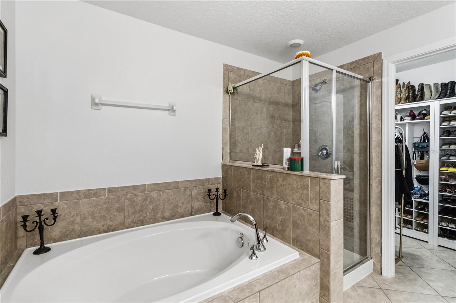 WYNDHAM LAKES ESTATES - Residential