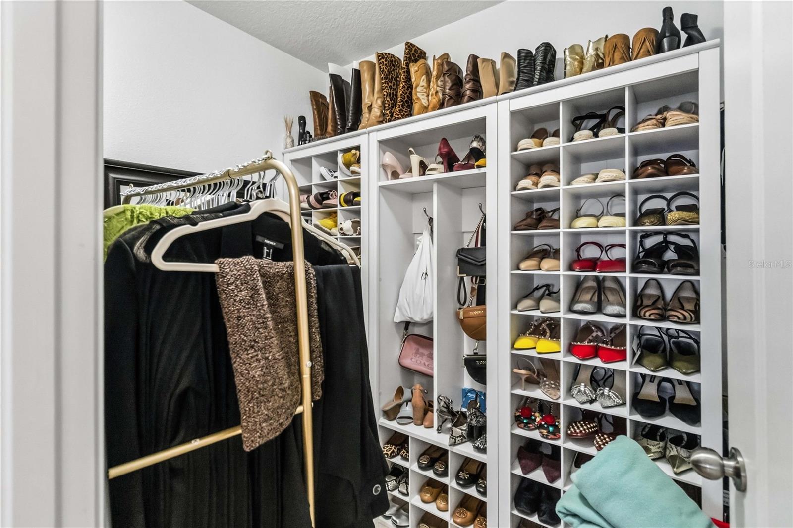 WYNDHAM LAKES ESTATES - Residential