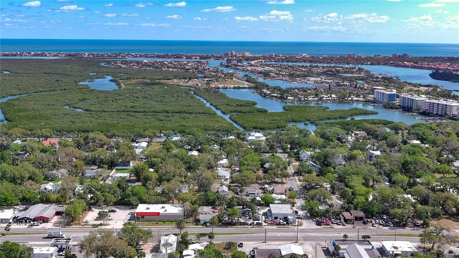 HAMMONDS NEW SMYRNA - Commercial Sale