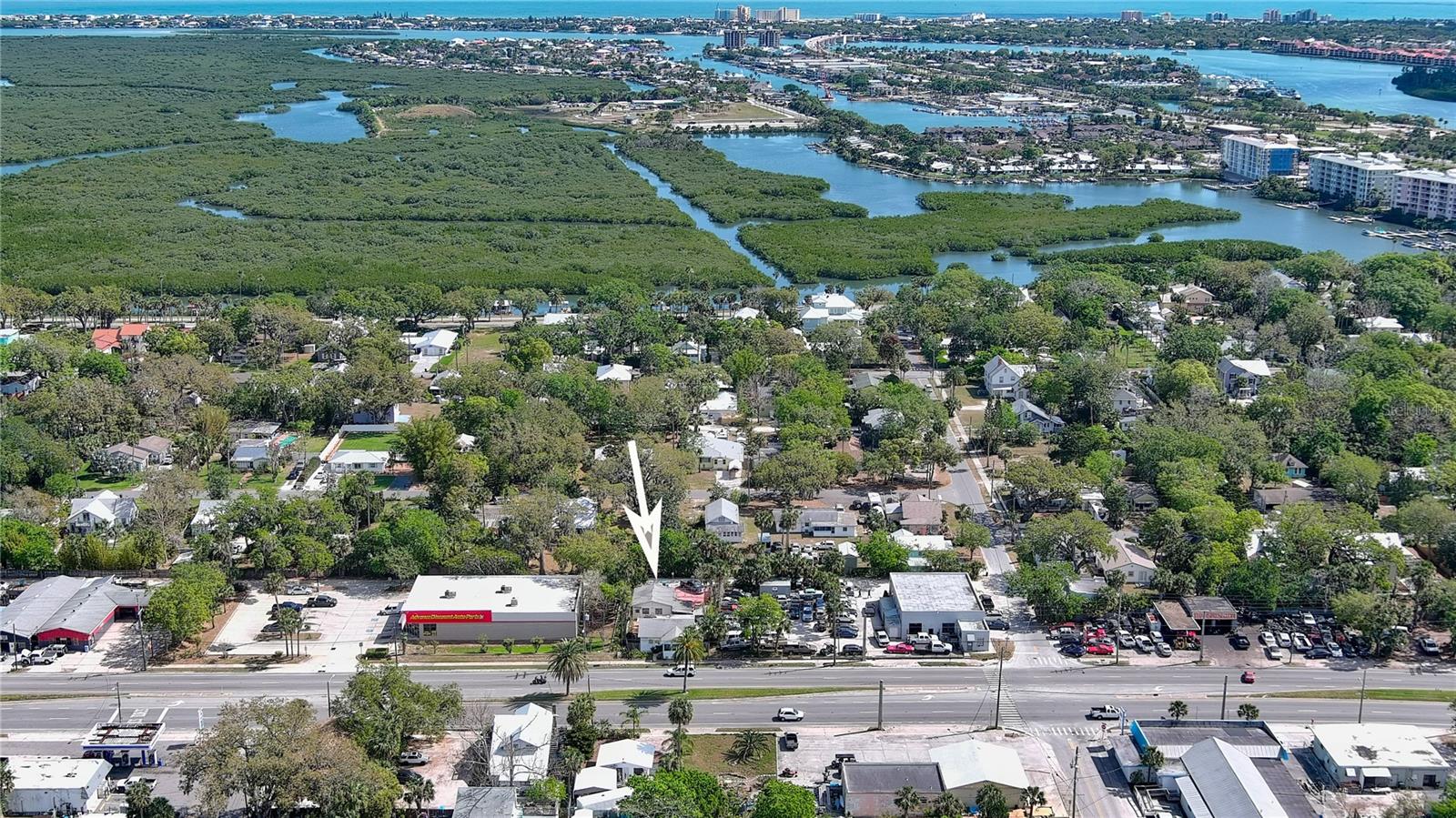 HAMMONDS NEW SMYRNA - Commercial Sale