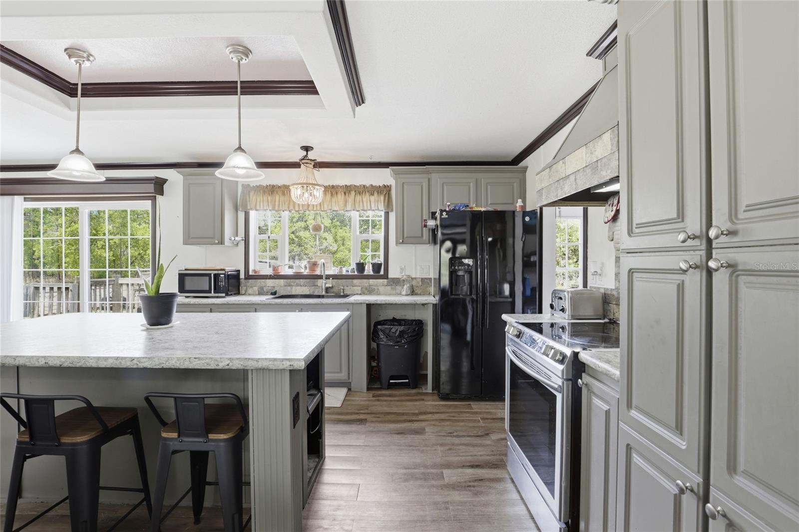 HIGH SPGS HILLS SUB - Residential