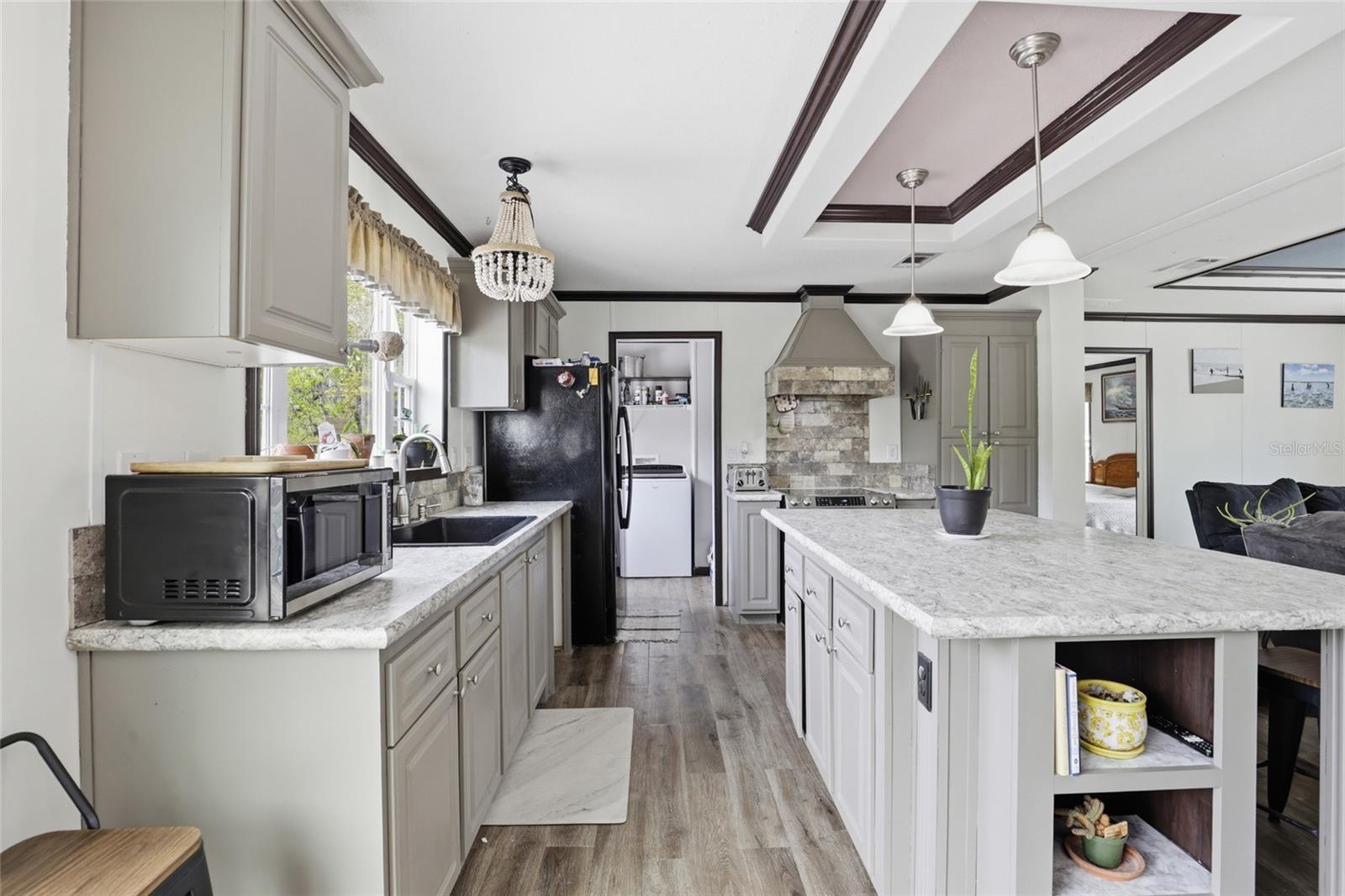 HIGH SPGS HILLS SUB - Residential