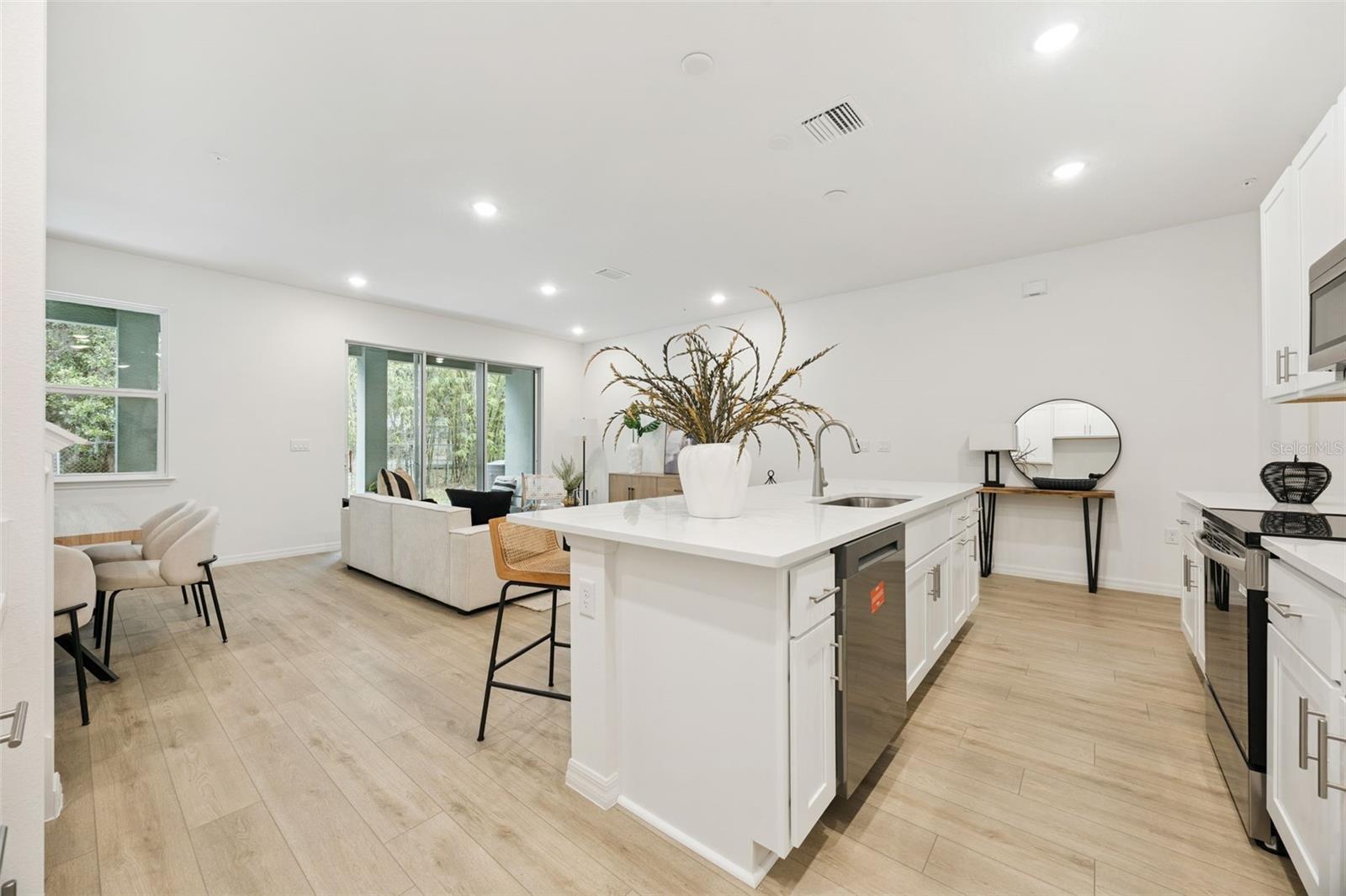 TERRA HAVEN - Residential