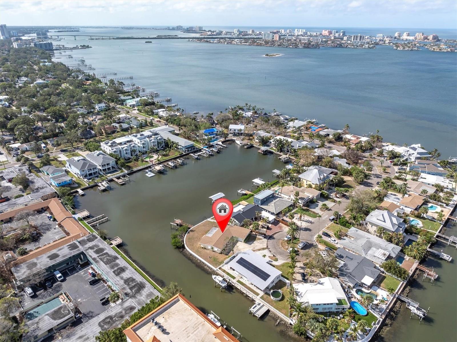 1863 VENETIAN POINT DRIVE