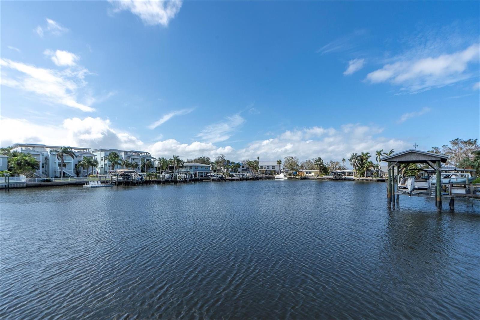 1863 VENETIAN POINT DRIVE