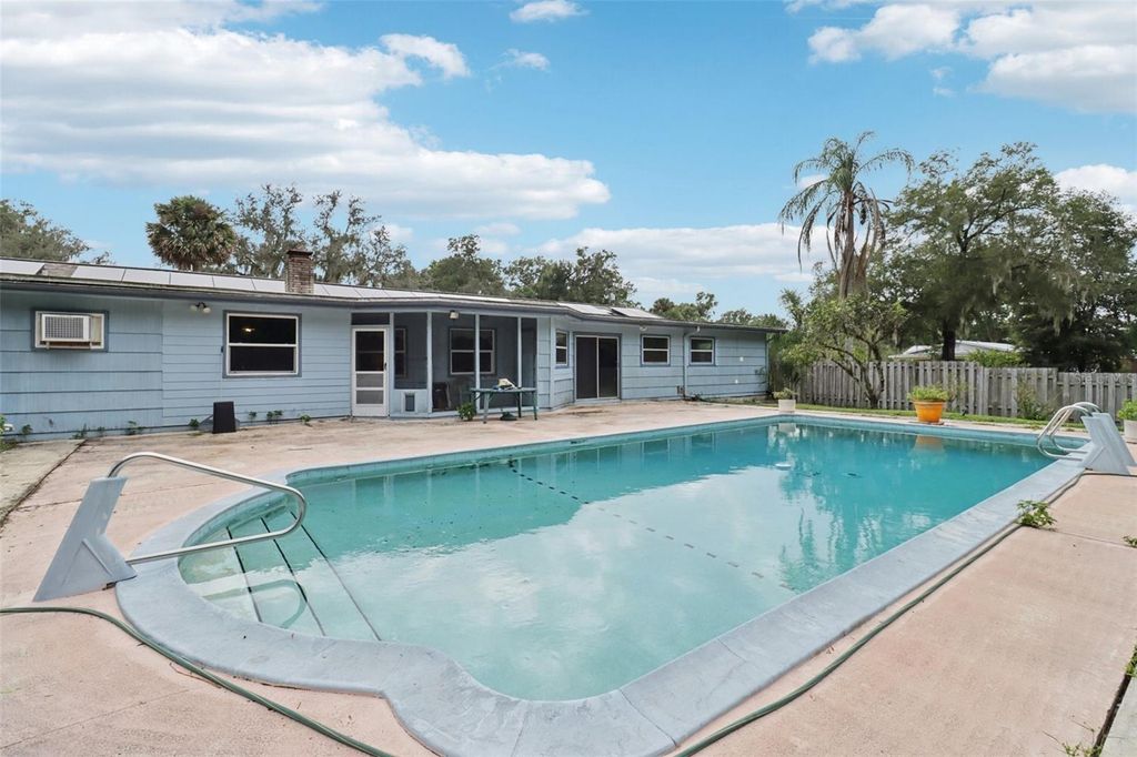 Photo of 1830 Saint Charles Terrace, Deland, FL 32720 (MLS # V4945161)