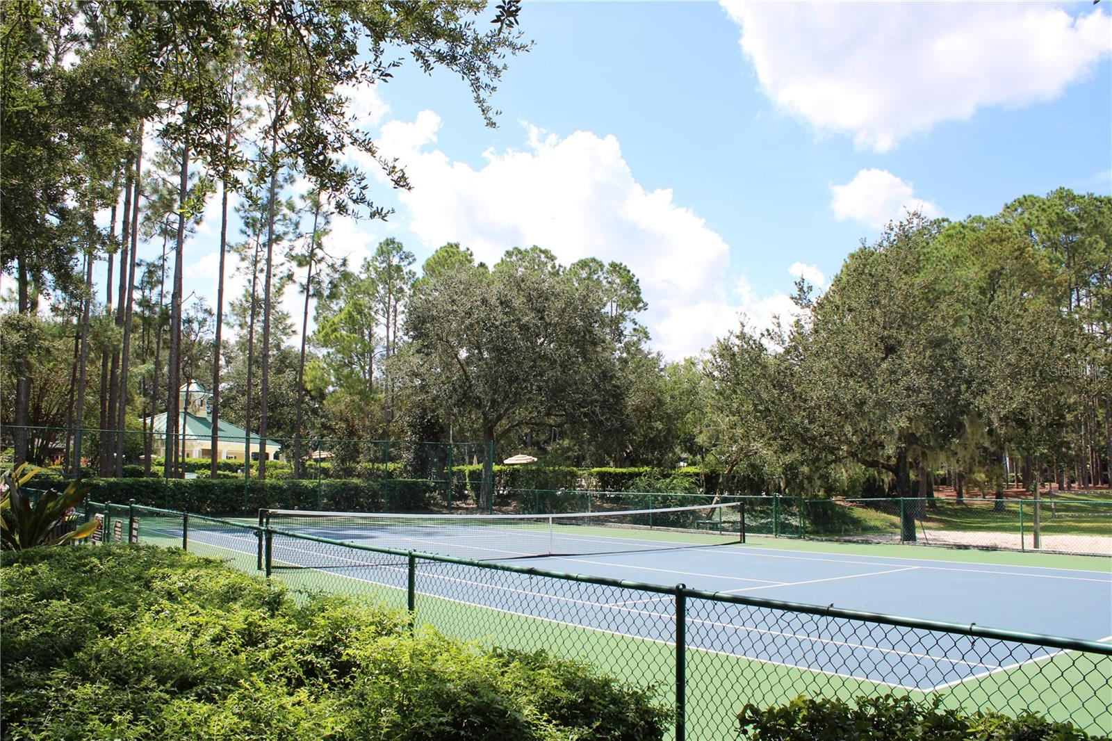 LAKES WINDERMERE PH 01 49 108 - Residential