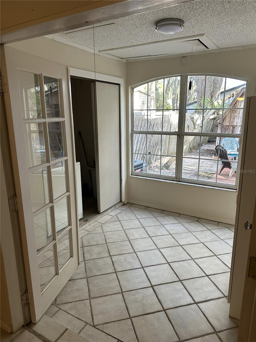 ARBOR WOODS - Residential