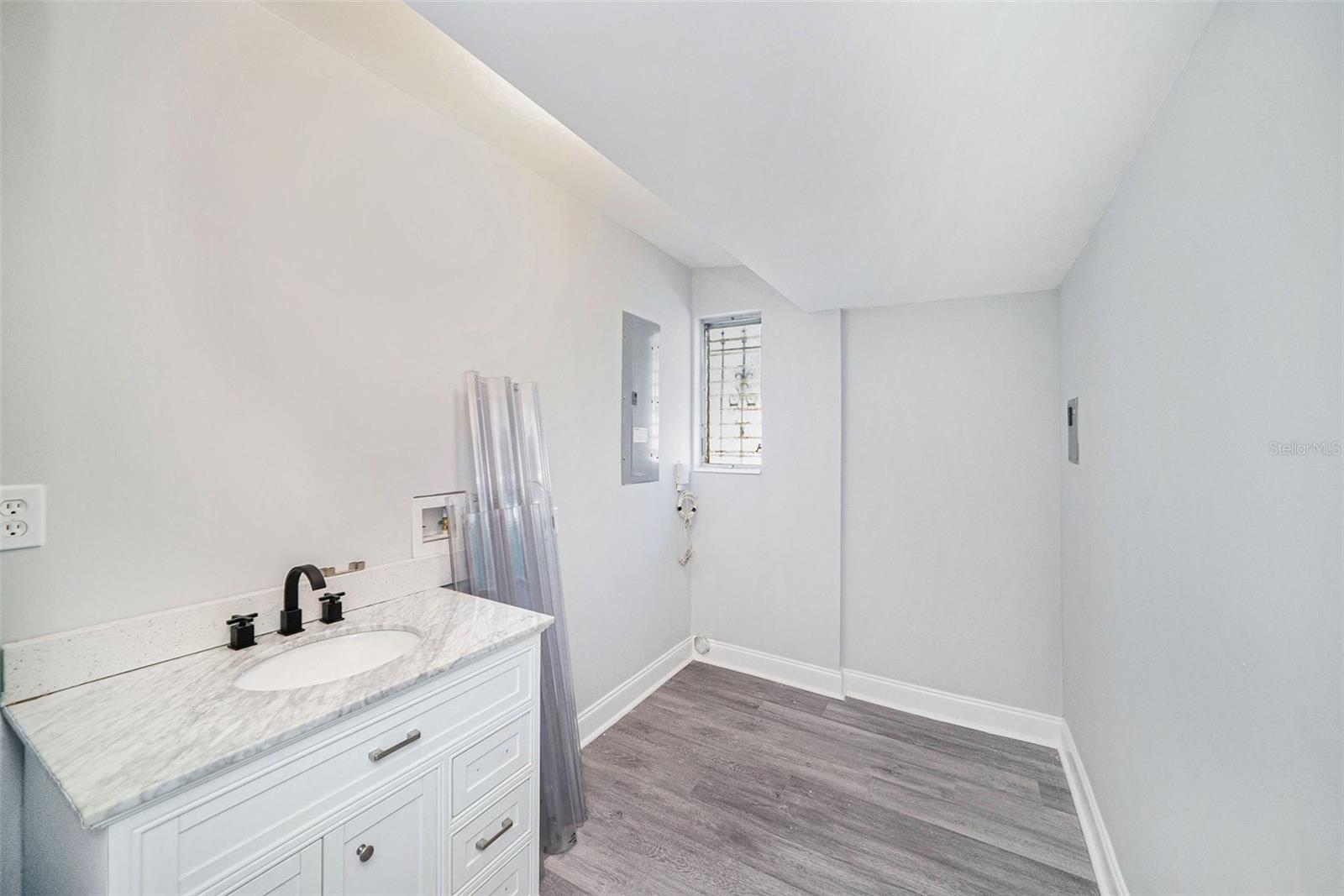 FOREST MANOR UNIT 2 - Residential