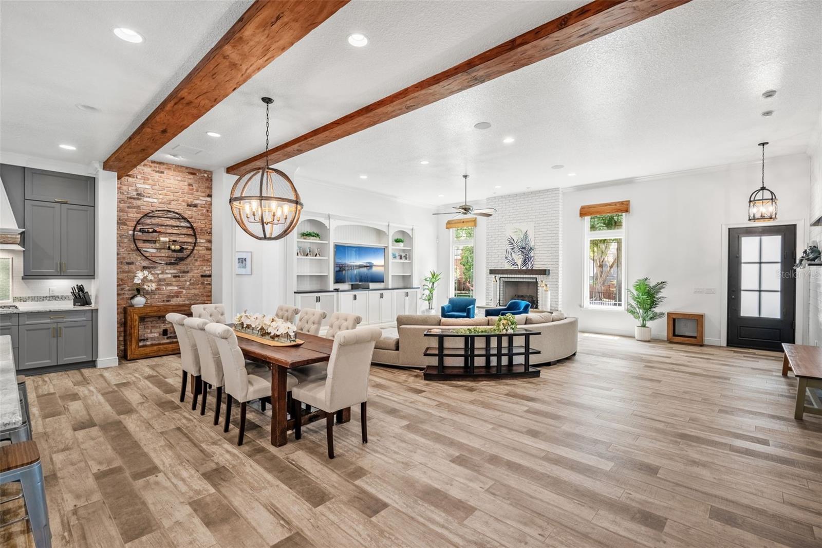 WINDERMERE - Residential