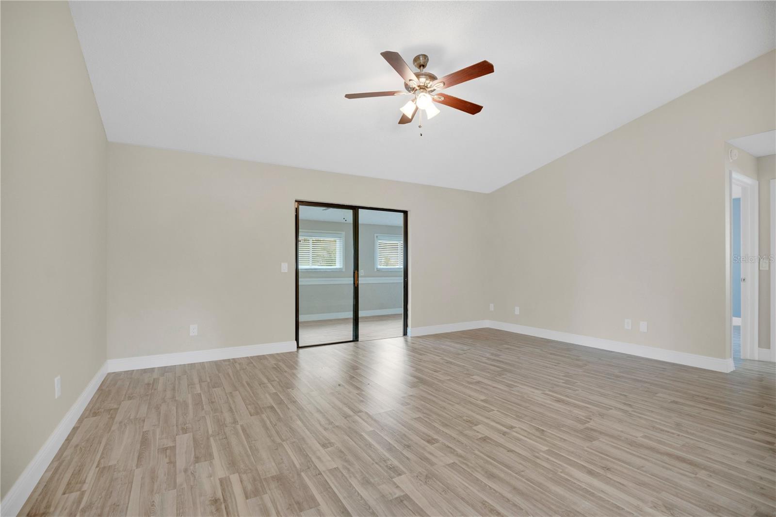 3914 FOOTHILLS DRIVE
