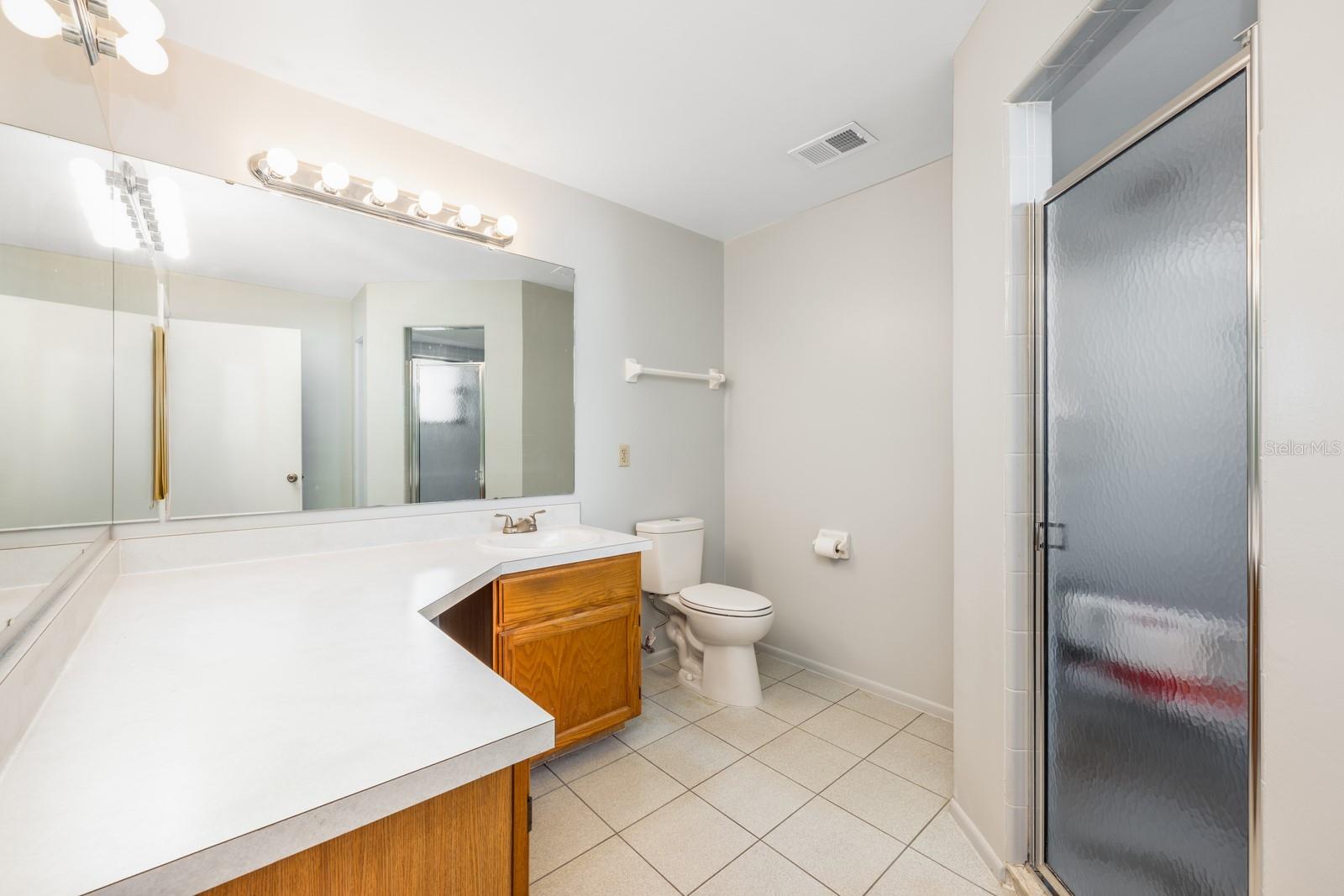 OAK HOLLOW PH 4 - Residential