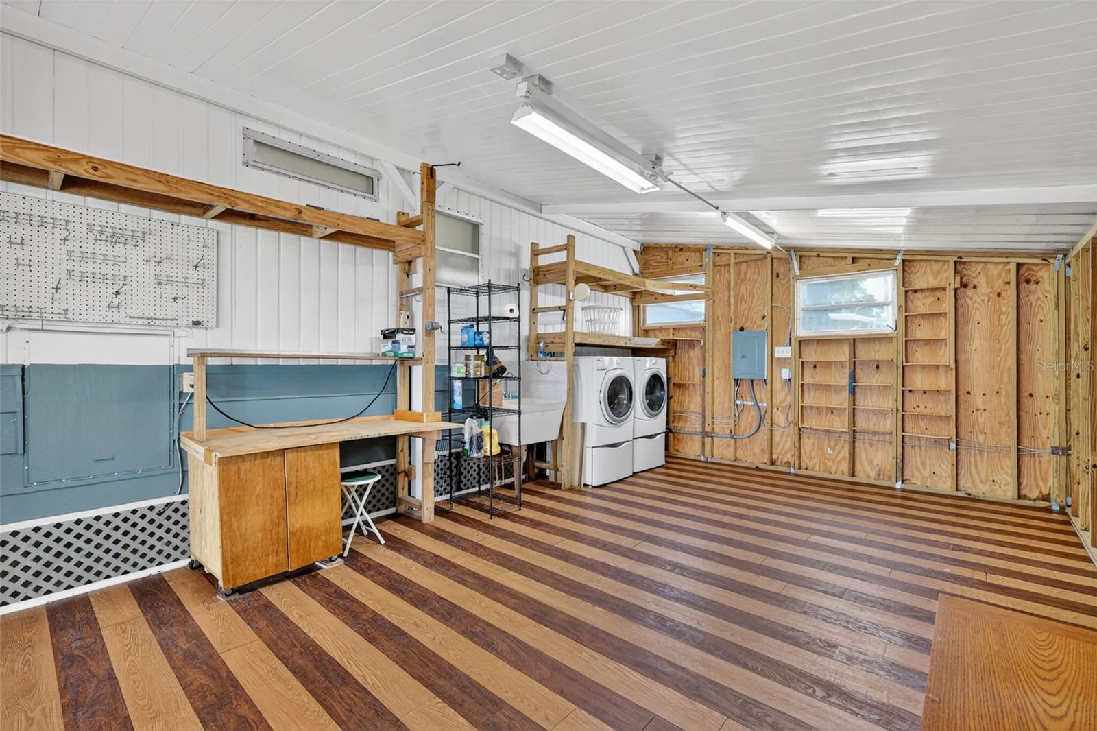 EUSTIS COUNTRY CLUB MANOR MHP UNIT 02A - Residential