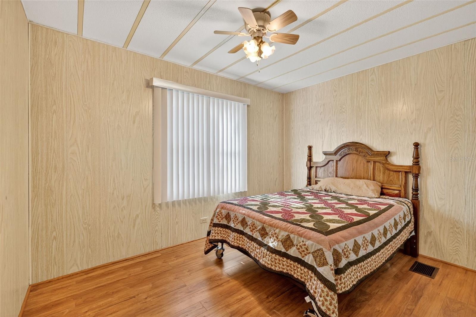 EUSTIS COUNTRY CLUB MANOR MHP UNIT 02A - Residential