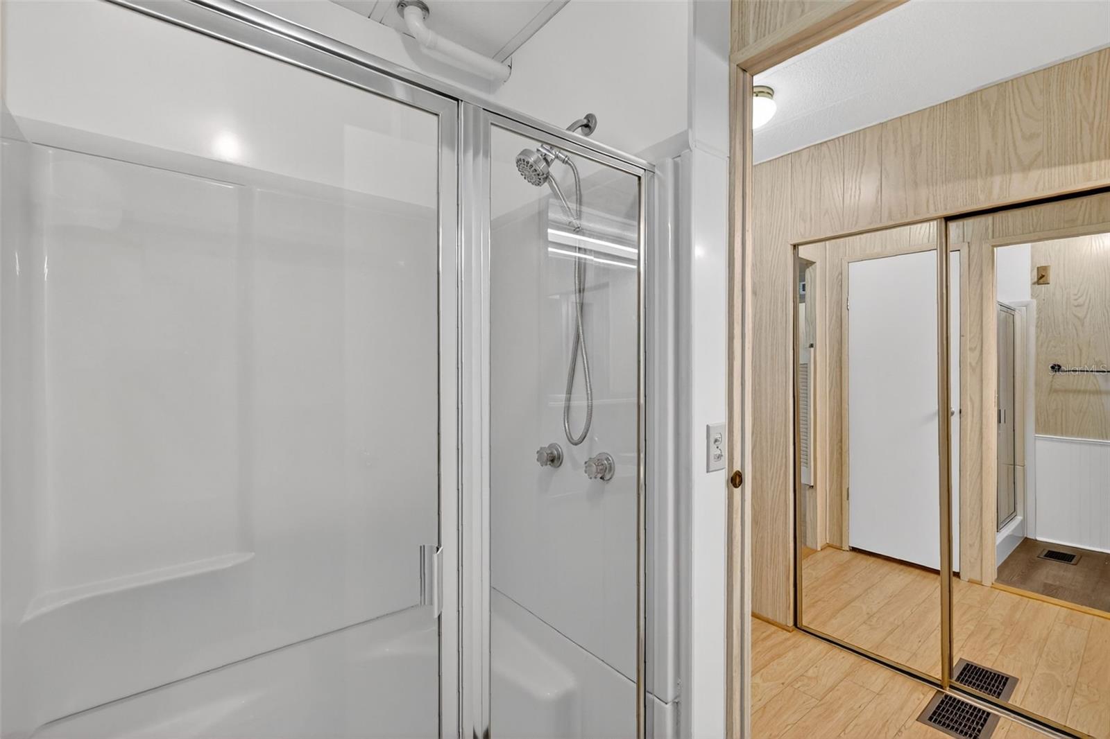 EUSTIS COUNTRY CLUB MANOR MHP UNIT 02A - Residential